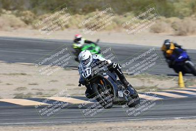 media/Nov-16-2025-Race Pace (Sun) [[8c5fa54630]]/Non Verified Riders (1st 20 Minutes)/2-Turn 10 (1010am)/